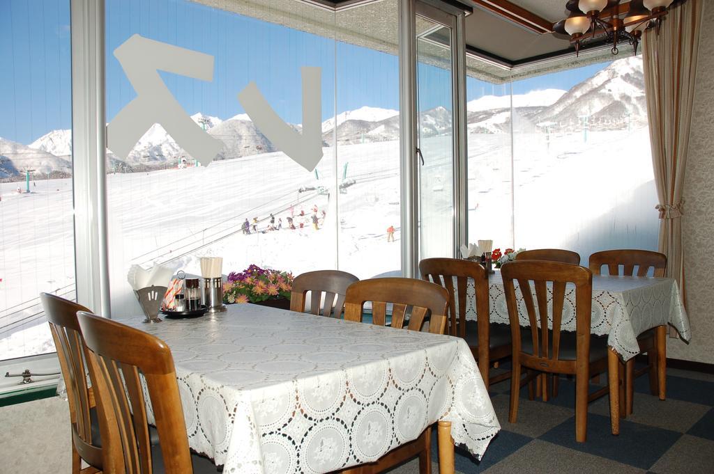 Hotel New Bernina Nagano Bilik gambar